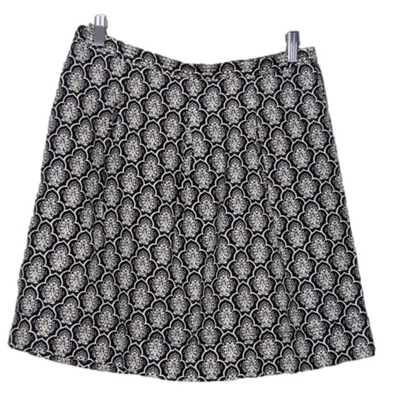 LOFT Dresses & Skirts - LOFT  Brocade Linen Skirt‎ Womens Size 8 Pleated Print Mini Black